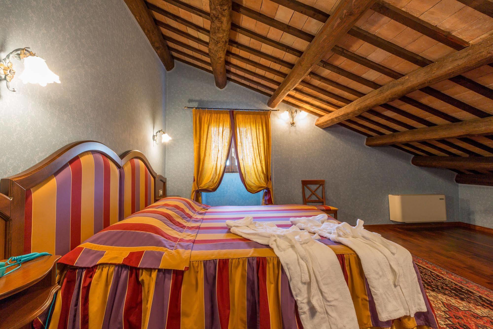Corte Dei Tini Villa Vomano Dış mekan fotoğraf